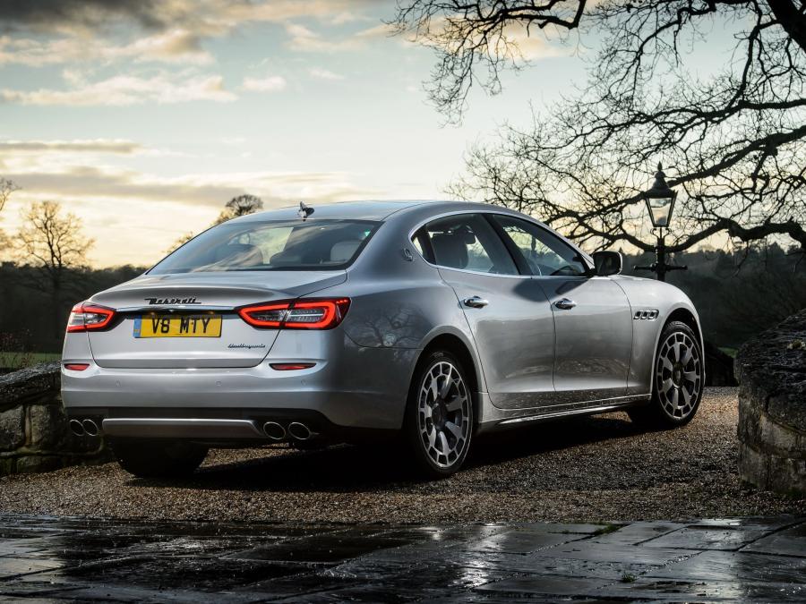  Maserati Quattroporte S 2013 года  (UK) (фото 2 из 11)